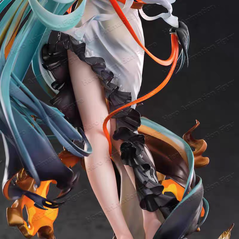 1/8 PVC Long Hair Hatsune Hous - Desk Setup With Tv avaliação e preço